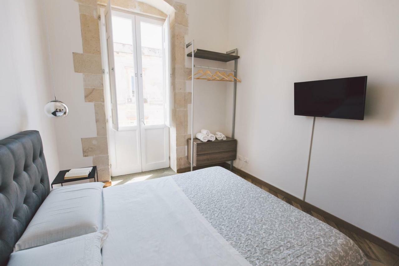 Suite Giaraca #Seaview #Bigterrace #Seaview Szirakúza Kültér fotó